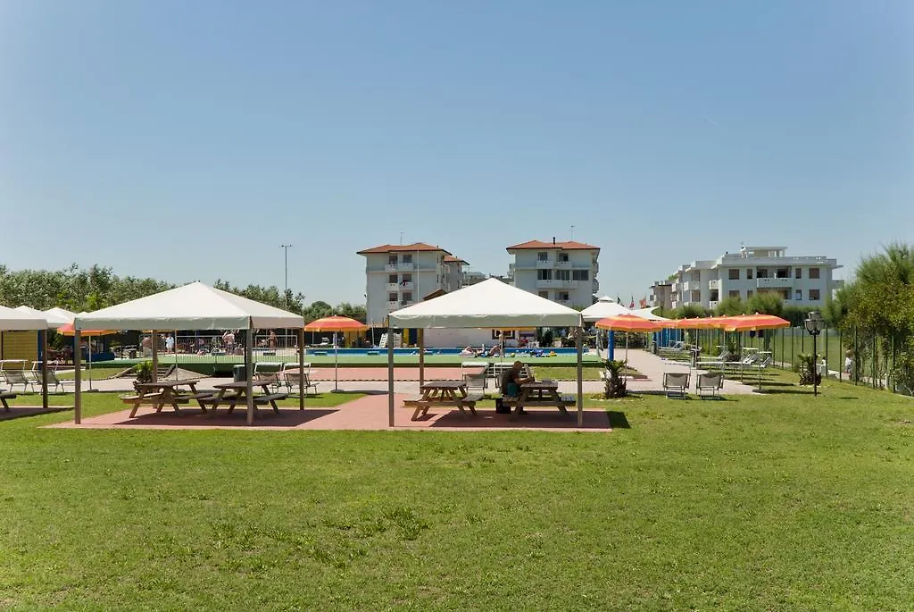 Residence Nova Marina Sottomarina 0*,  Italië